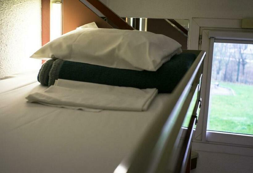 غرفة قياسية ثلاثية حمام مشترك, Lemon Hotel   Rouen