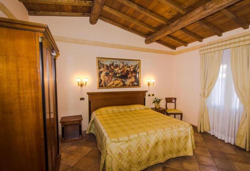 스탠다드 내측 룸, Quadrifoglio Roma Eur