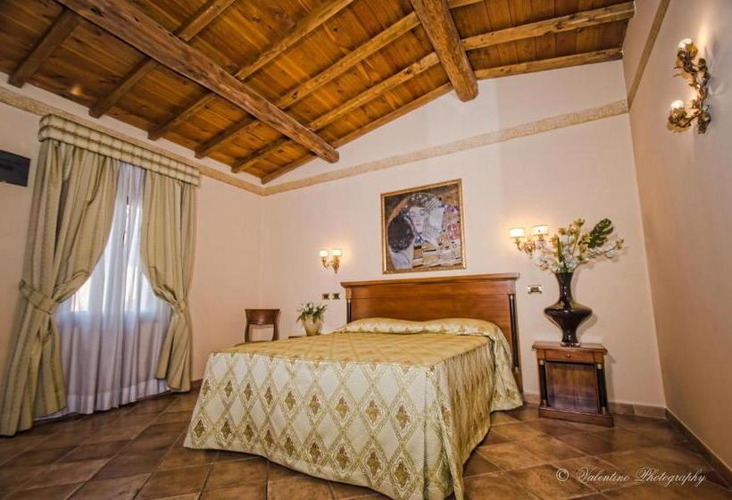 스탠다드 내측 룸, Quadrifoglio Roma Eur