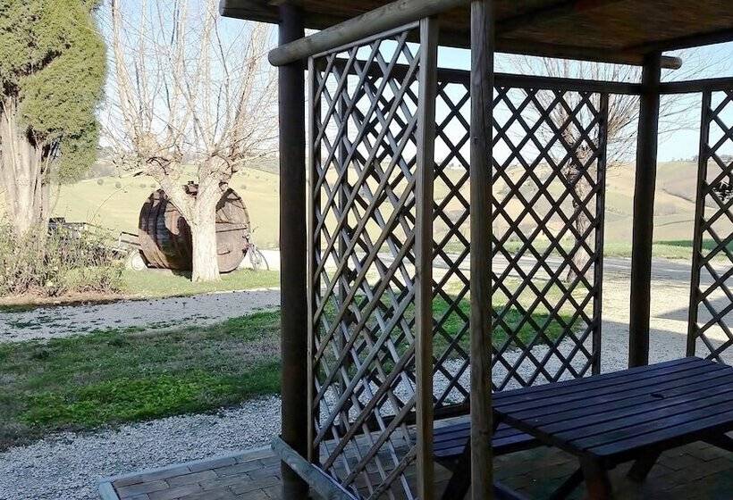 شقة غرفتين, Tenuta San Marcello