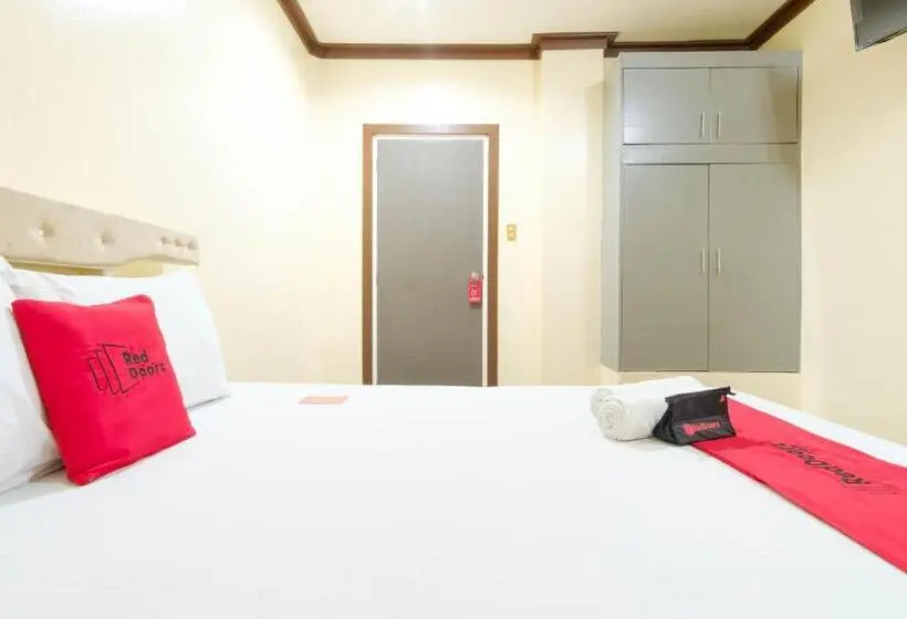 キングサイズベッドのデラックスルーム, Reddoorz Plus @ Seaborne Hotel Subic Zambales