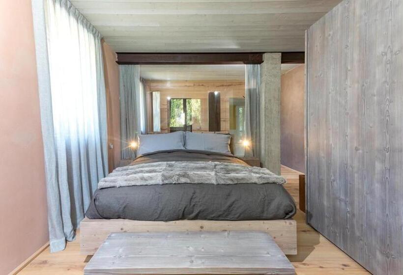 발코니가 있는 스위트, Tulipa Natural Home