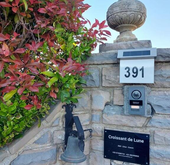 بنجلو قياسى, Croissant De Lune