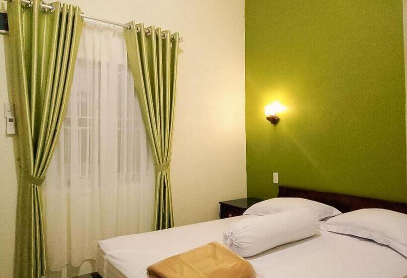 חדר סטנדרט, Reddoorz Near Pantai Pandan Sibolga 2