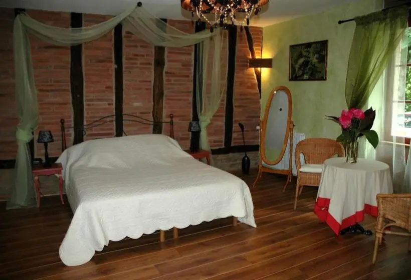 ファミリールーム, Chambres D Hotes Les Douves