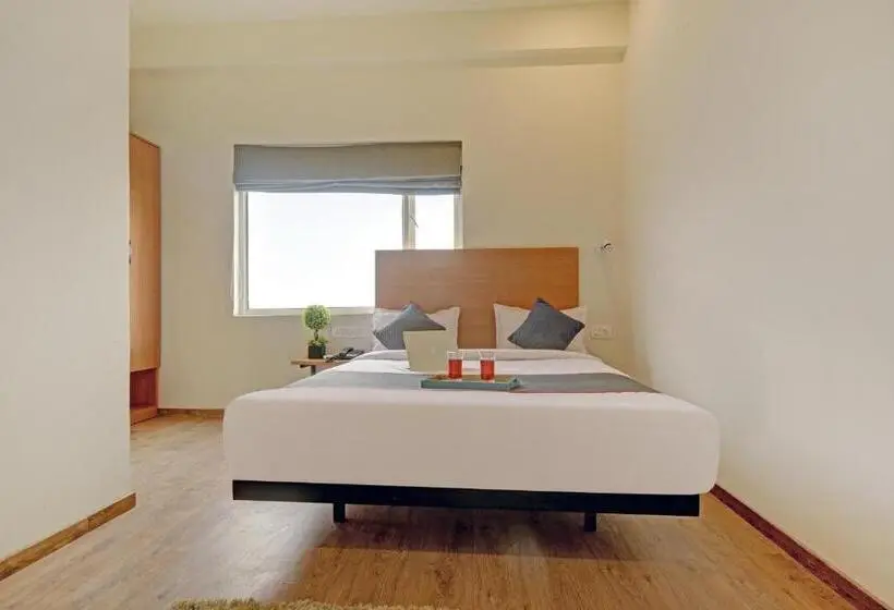 اتاق کلاسیک سه تخته, Fabhotel Indian Tulip