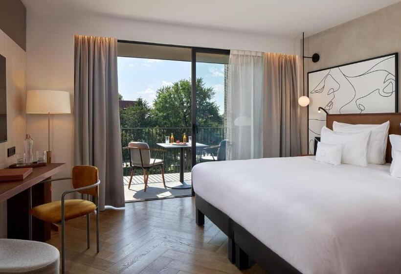 キングサイズベッドのデラックスルーム, L Esquisse Hotel & Spa Colmar   Mgallery