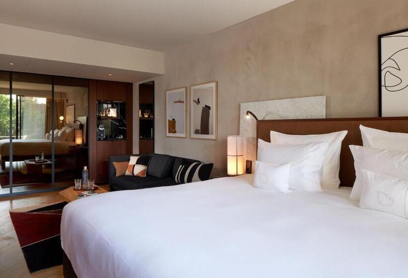 キングサイズベッドのエクゼクティブルーム, L Esquisse Hotel & Spa Colmar   Mgallery