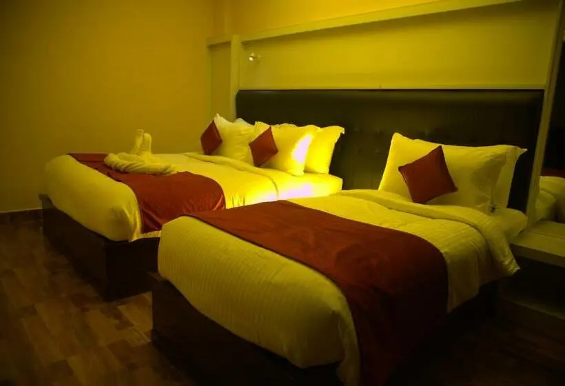 Suite, Wayanad Square