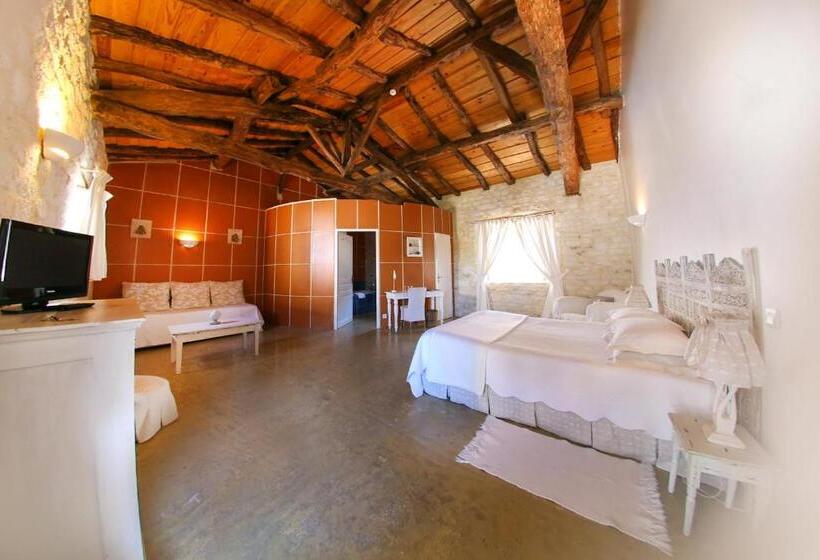 Трехместный Номер Superior, Les Vents Bleus