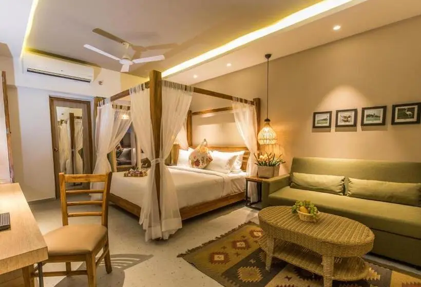 キングサイズベッドのスーペリアルーム, Swosti Chilika Resort