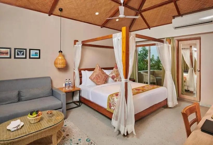 キングサイズベッドのスーペリアルーム, Swosti Chilika Resort