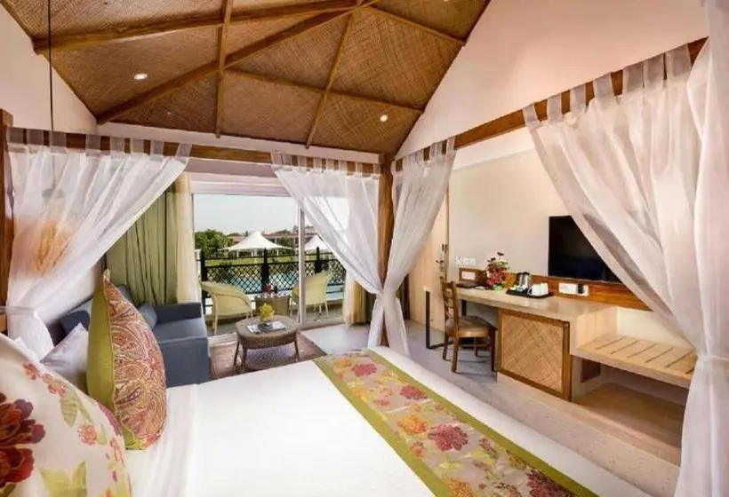 キングサイズベッドのスーペリアルーム, Swosti Chilika Resort