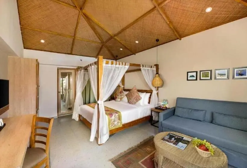キングサイズベッドのスーペリアルーム, Swosti Chilika Resort