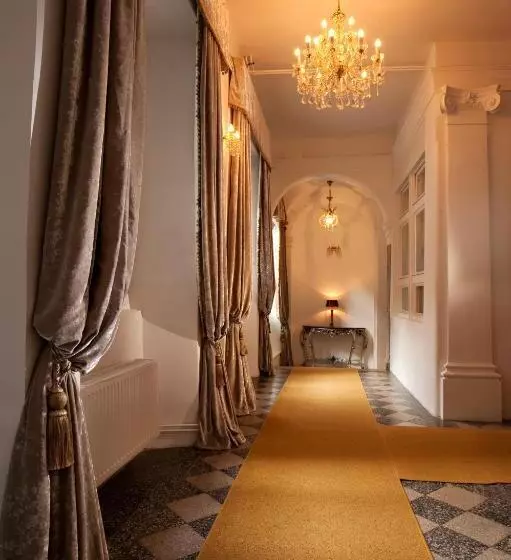اتاق کلاس بیزنس, Antiq Palace   Historic Hotels Of Europe