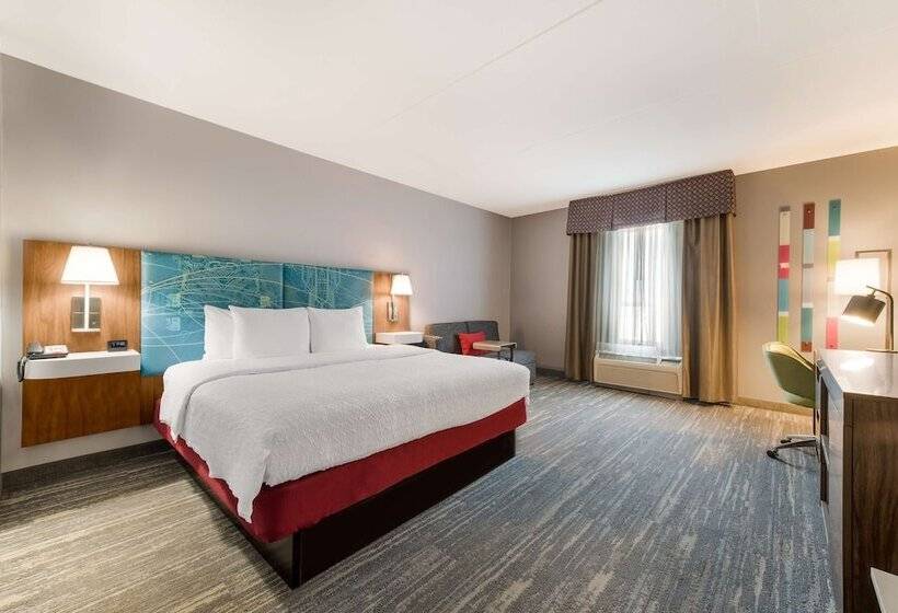 غرفة قياسية, Hampton Inn & Suites Charlotteairport