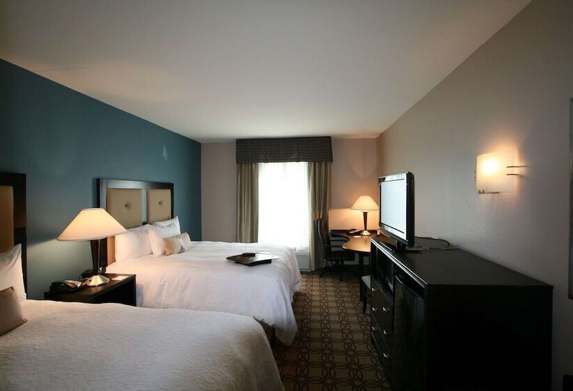 غرفة قياسية, Hampton Inn & Suites Charlotteairport