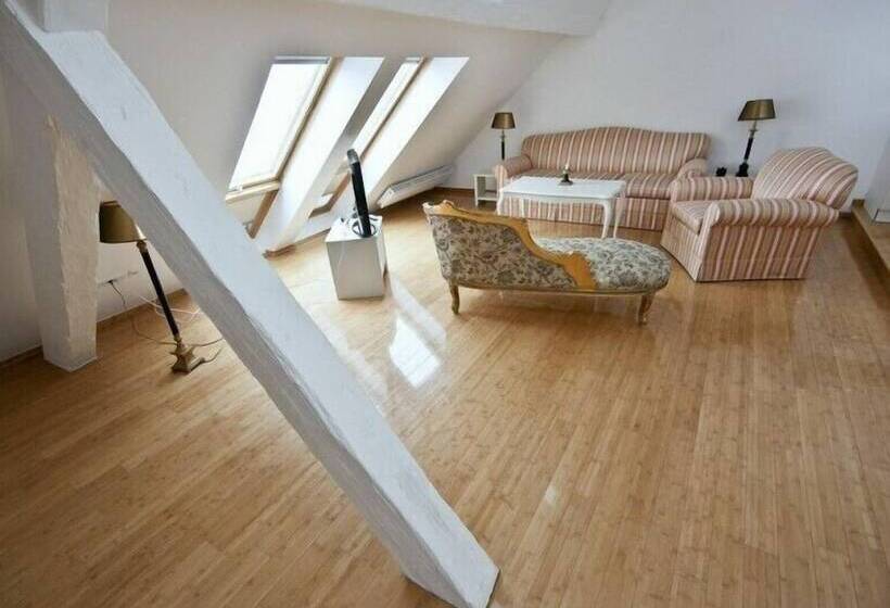 سوییت خانوادگی, Antiq Palace   Historic Hotels Of Europe