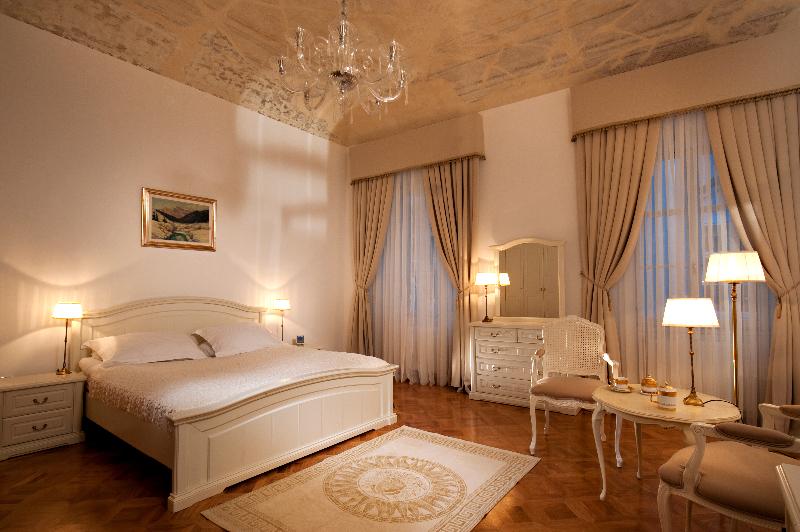 اتاق لوکس, Antiq Palace   Historic Hotels Of Europe