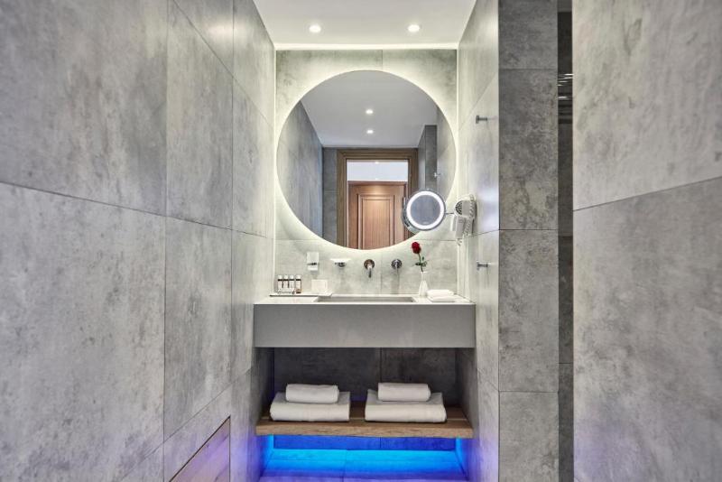 Номер Стандарт, Atlantica Caldera Palace