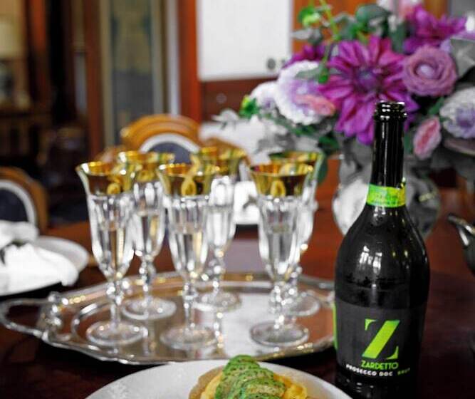 اتاق سوپریور, Bosnali