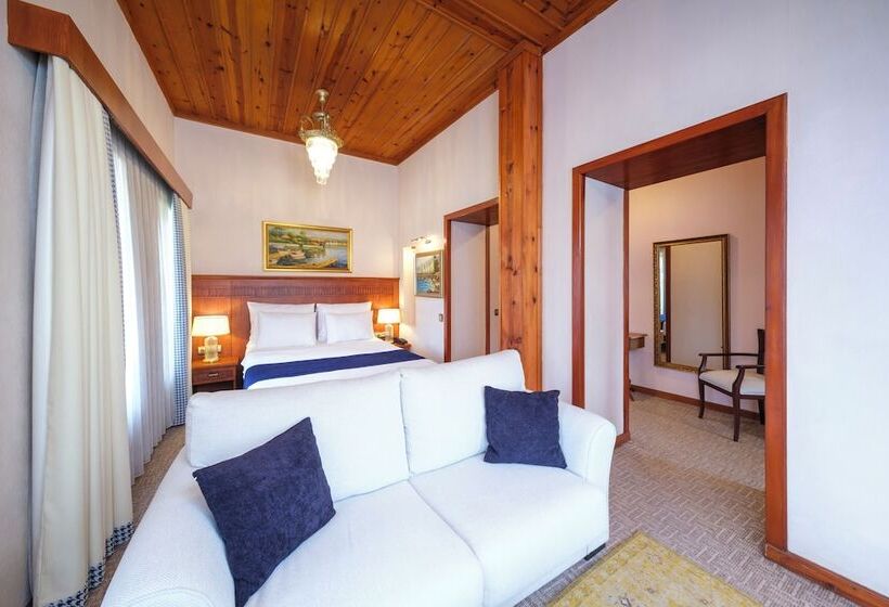 اتاق لوکس, Bosnali