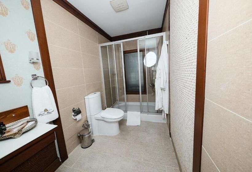 اتاق استاندارد, Bosnali