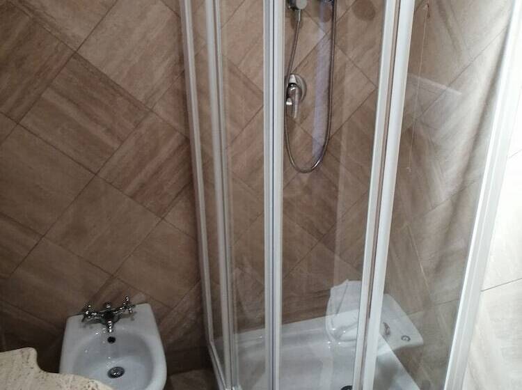 סוויטת ג'וניור, Colosseo Studio Suite