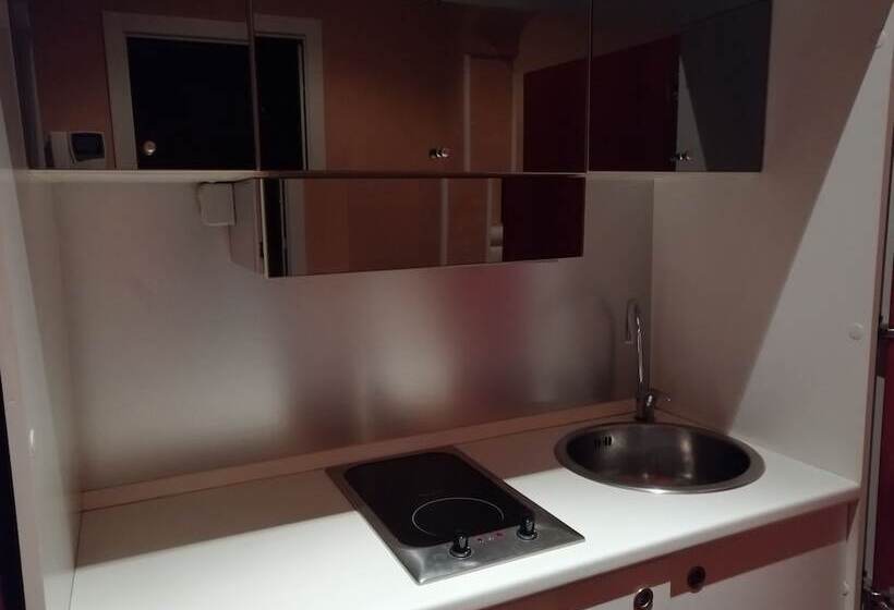 סוויטה, Colosseo Studio Suite