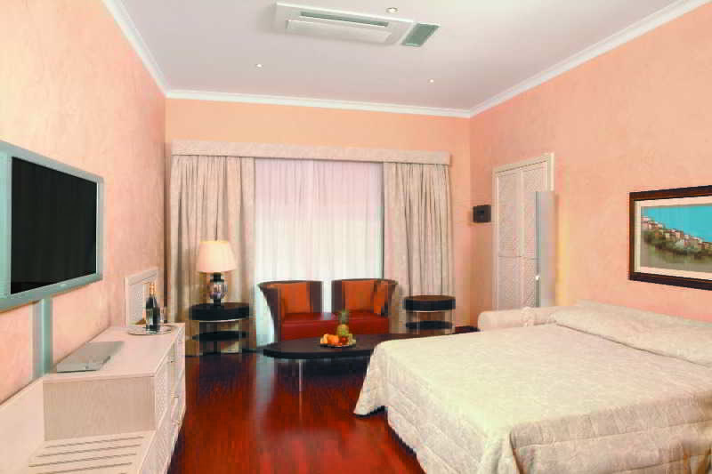 סוויטת ג'וניור, Colosseo Studio Suite