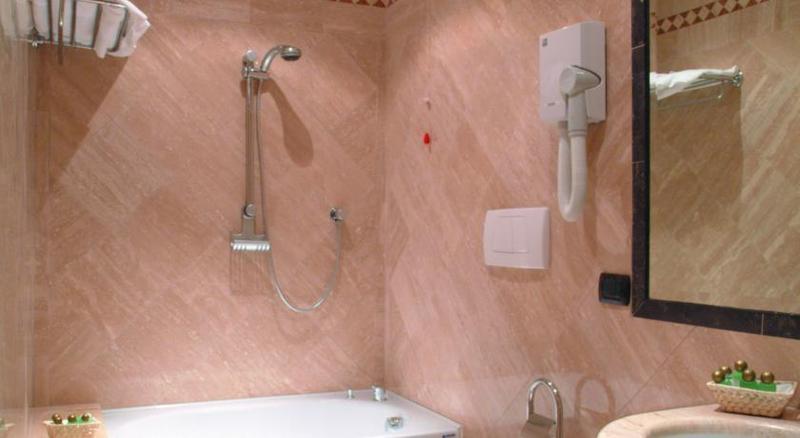سوییت جونیور, Colosseo Studio Suite