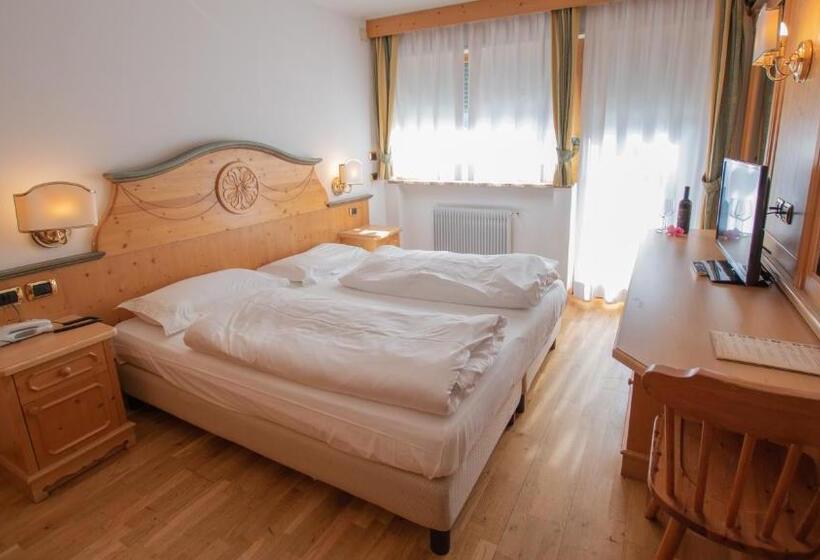 스탠다드 룸, Dolomiti Schloss