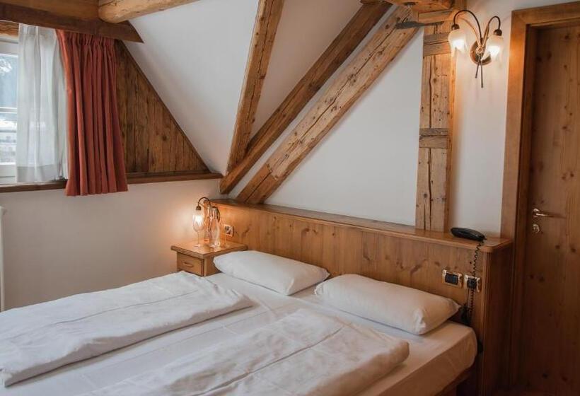 이코노미 룸, Dolomiti Schloss