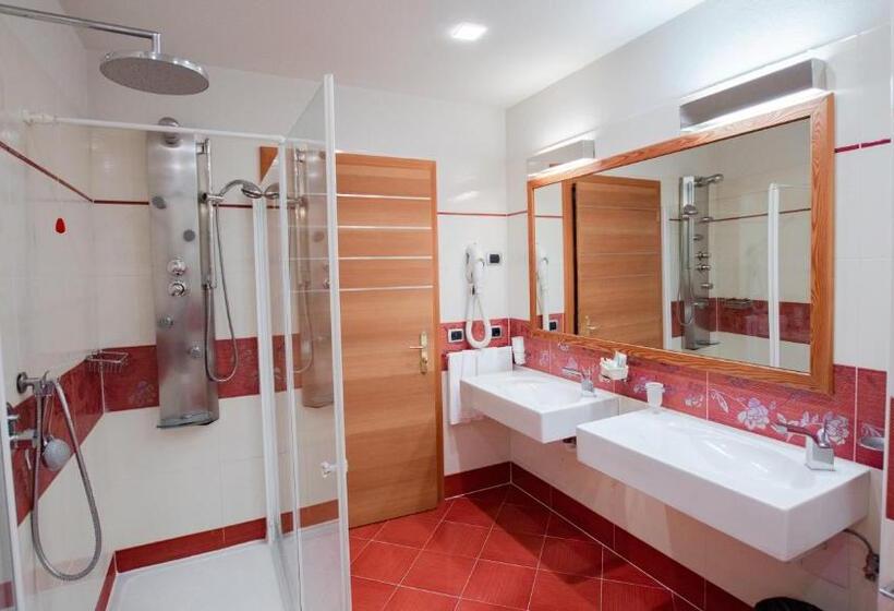 수피리어 룸, Dolomiti Schloss