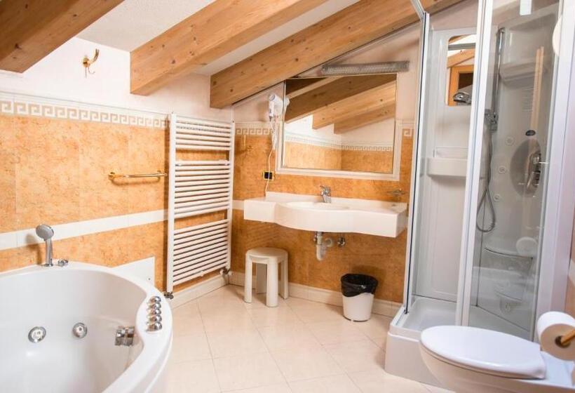 수피리어 룸, Dolomiti Schloss