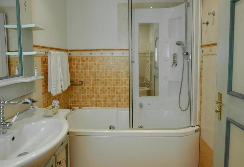 수피리어 룸, Dolomiti Schloss