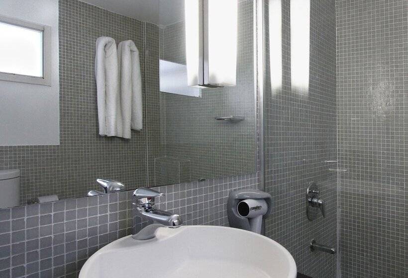 اتاق استاندارد چهار تخته, Htl 9 De Julio Bsas