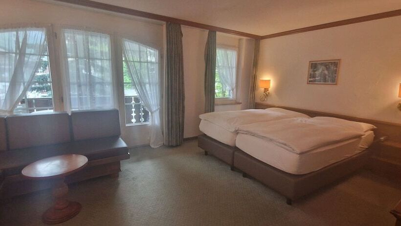 Standard Studio, La Perle Apartments