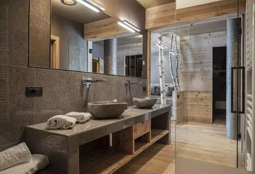 デラックススイート, La Roccia Wellness