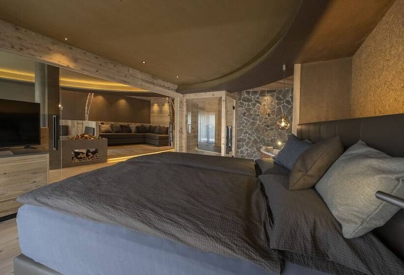 디럭스 스위트, La Roccia Wellness