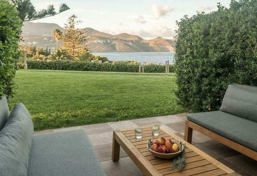 جناح جونيور مطلّ علي البحر, Minos Palace Resort   Adults Only