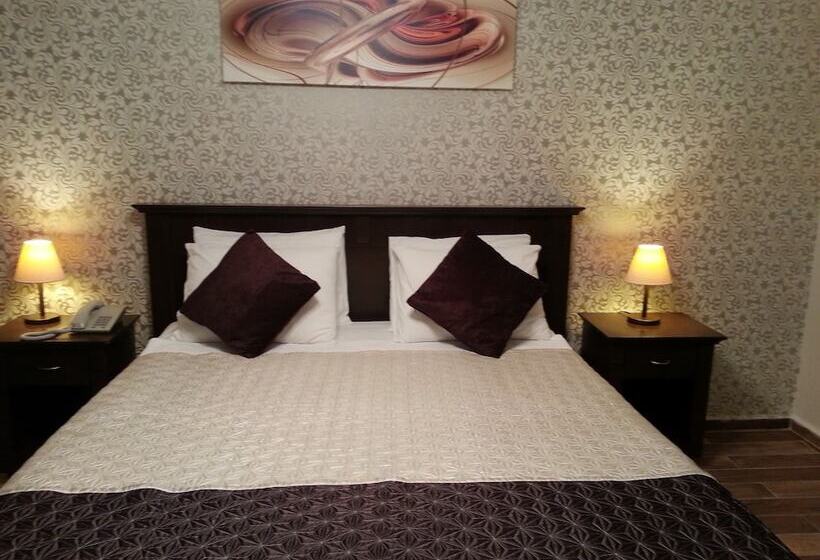 اتاق استاندارد سه نفره, Palme Dalyan