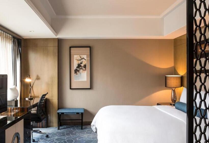 اتاق اجرایی با تخت بزرگ, Pullman Shanghai Jing An