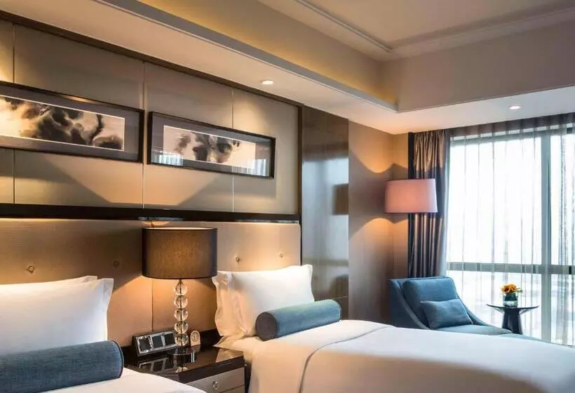 اتاق اجرایی, Pullman Shanghai Jing An