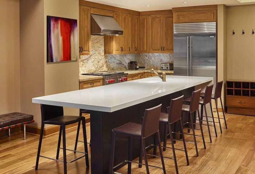 غرفة قياسية متصلة, St. Regis Deer Valley