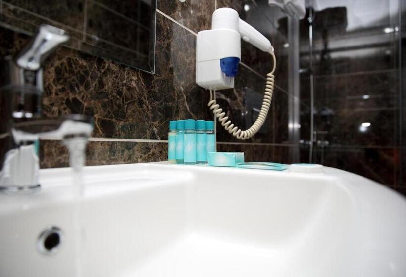 带海景标准四人间, Mavi Deniz Otel   All Inclusive