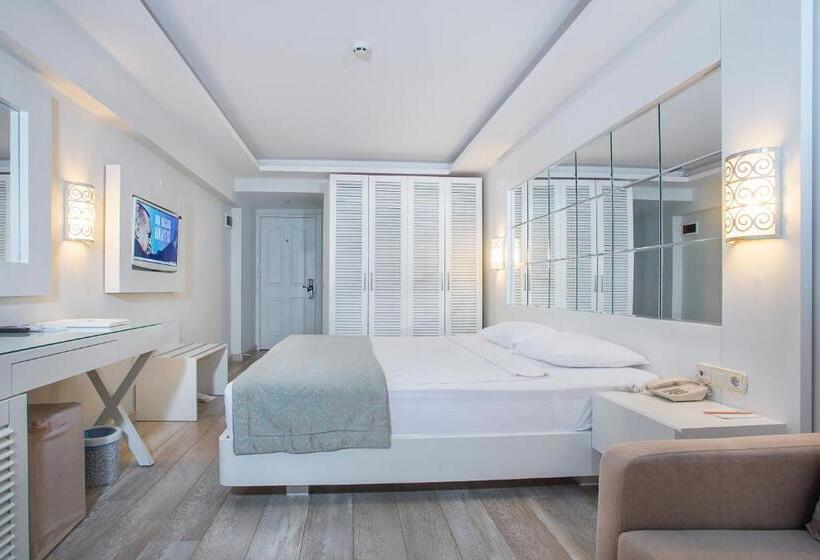 园景标准四人间, Mavi Deniz Otel   All Inclusive