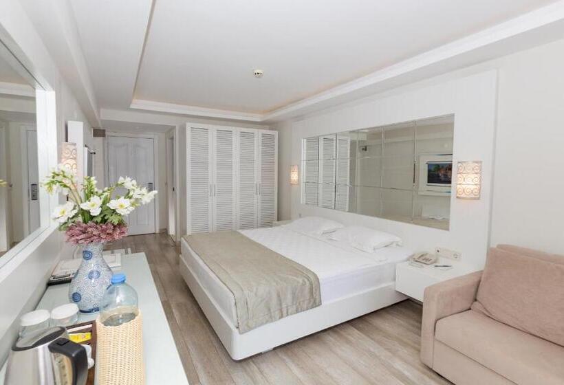 园景标准四人间, Mavi Deniz Otel   All Inclusive