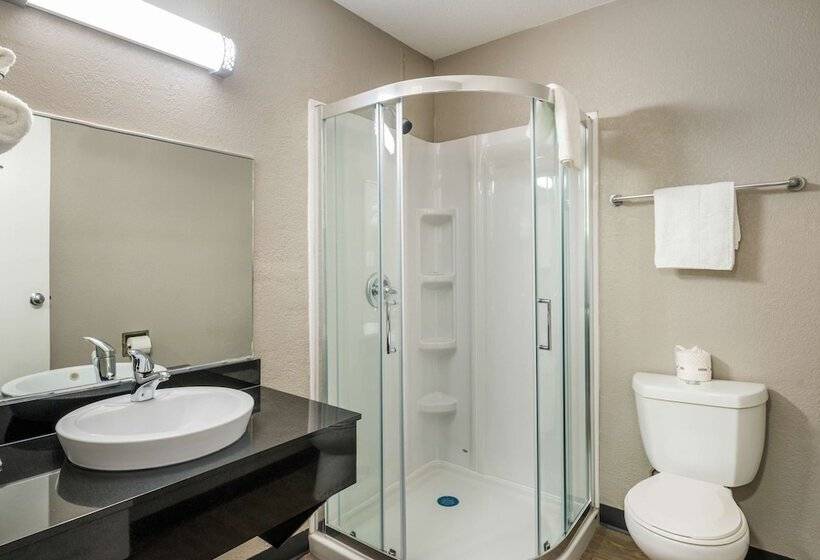 Номер Стандарт 2 Двуспальные Кровати, Motel 6sandston, Va  Richmond, Va