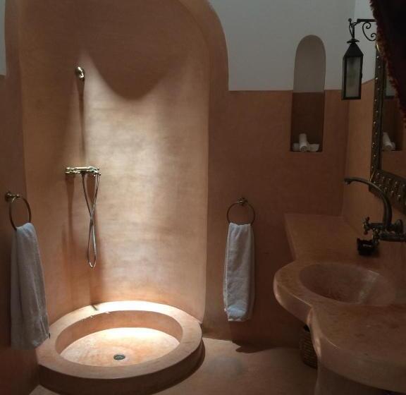 جناح سوبيريور, Dar Nabila